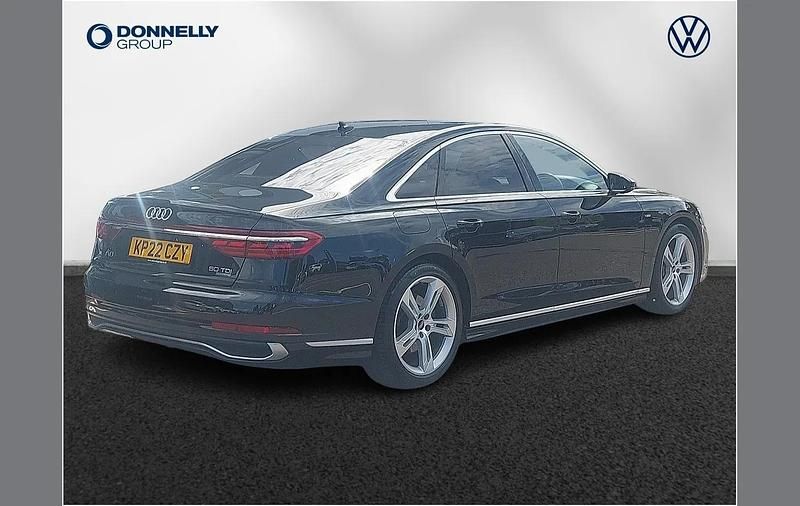 Used Audi A8L S-Line 282 HP (207 kW) 2022 Black Sedan