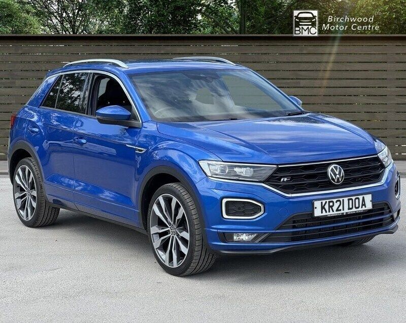 Blue Used 2021 VW T-Roc R-line SUV | £19,600 (Fair price) - Image 1/4