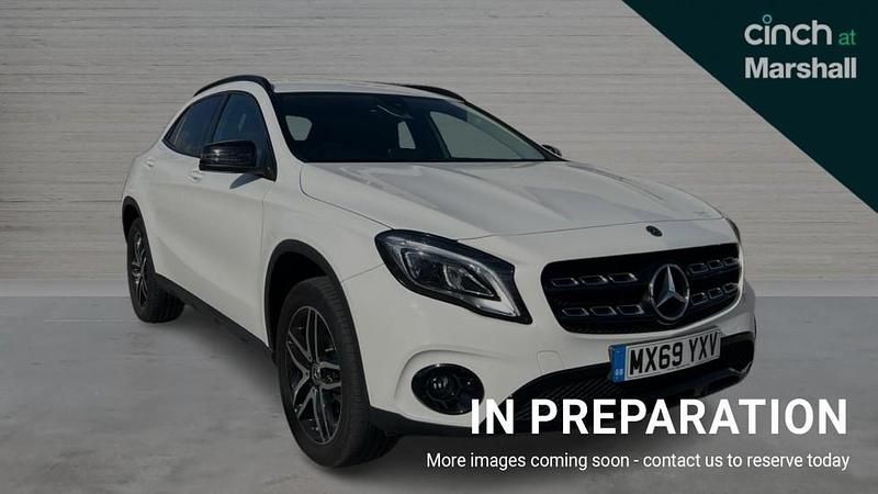 White Used 2019 Mercedes GLA180 Urban SUV | £16,873 (Fair price) - Image 1/1