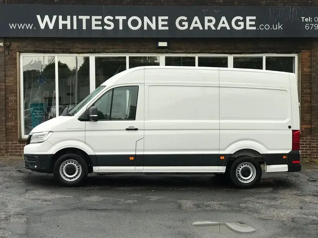 Used MAN TGE 100 kW (136 HP) 2021 White Van