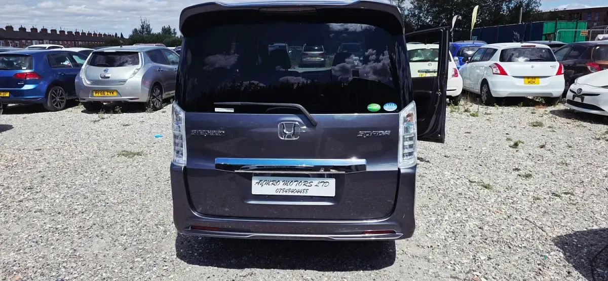Used Honda Stepwgn 2012 Gray MPV
