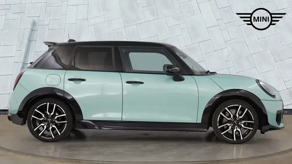 Used Mini Cooper S Hatch 201 HP (147 kW) 2025 Green Hatchback