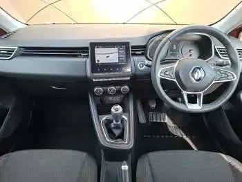 Used Renault Clio Iconic 90 HP (66 kW) 2021 Red Hatchback