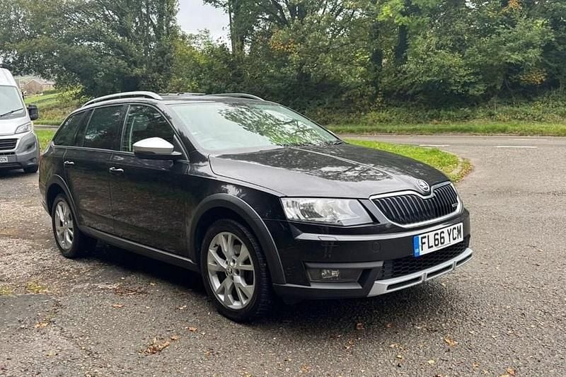 Used 2016 Skoda Octavia Scout Scout 4x4 Estate | £6,950 (A bit pricey) - Image 1/1