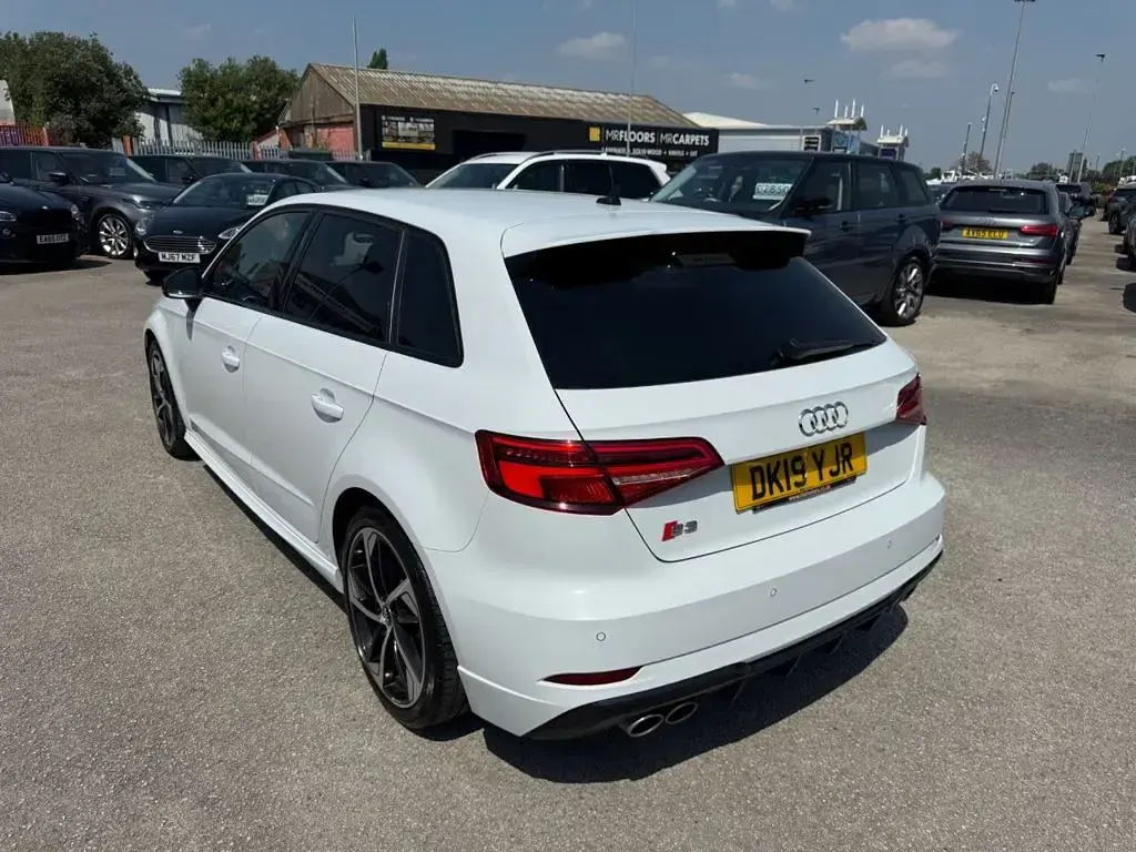Used Audi S3 Sportback Black Edition 300 HP (220 kW) 2019 White Hatchback