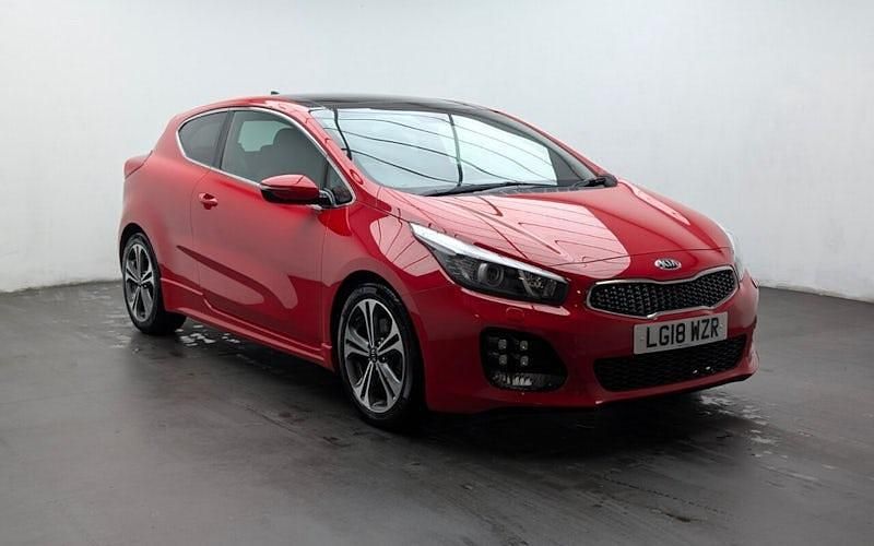 Used Kia ProCeed GT-Line S 120 HP (88 kW) 2018 Red Hatchback