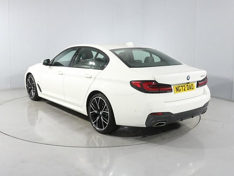 Used BMW 520 M Sport 187 HP (137 kW) 2022 White Sedan