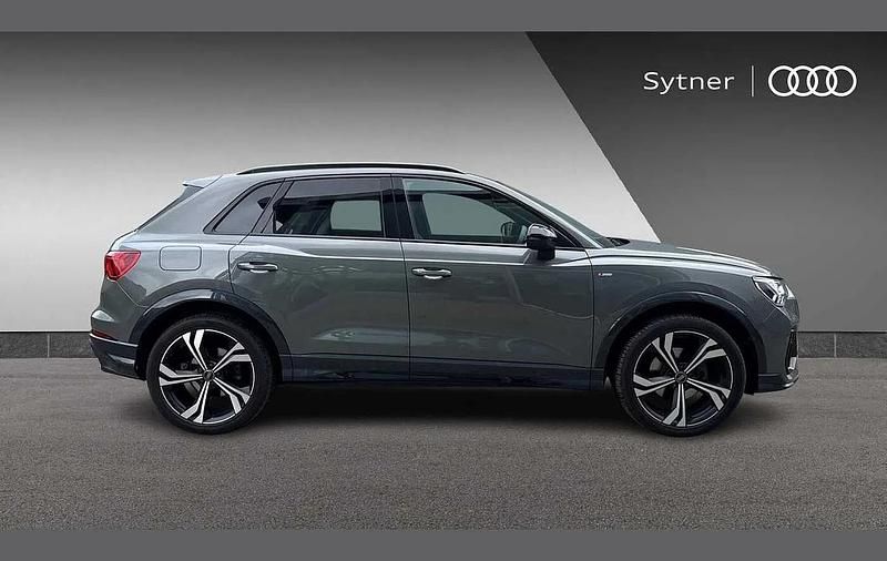 Used Audi Q3 Black Edition 150 HP (110 kW) 2024 Grey SUV