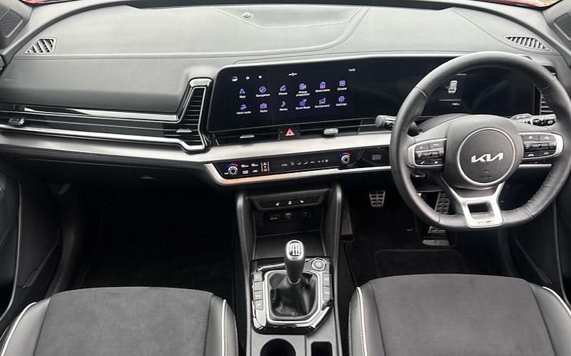 Used Kia Sportage GT-Line 159 HP (116 kW) 2024 Red SUV