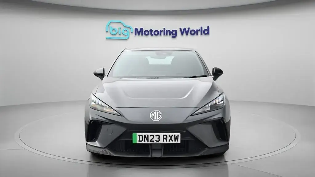Used MG MG4 EV SE 319 kW (435 HP) 2023 Hatchback