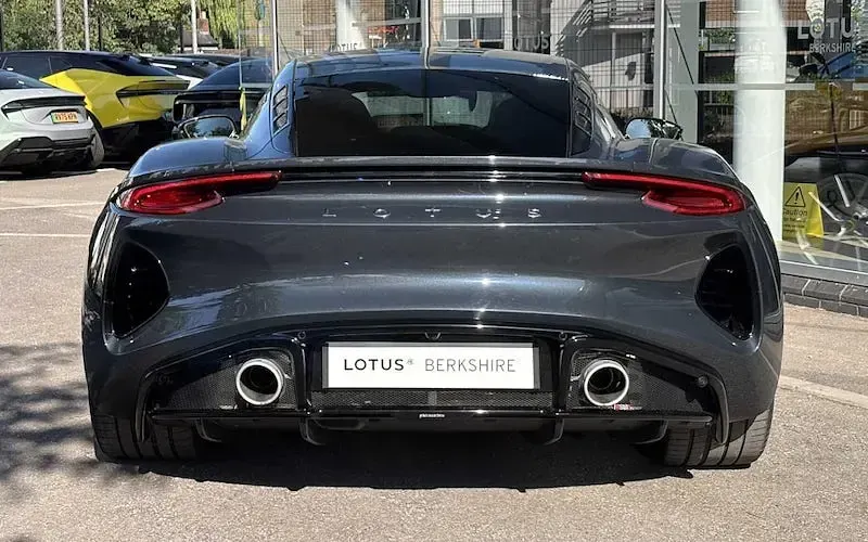 Used Lotus Emira 366 HP (269 kW) 2025 Coupe