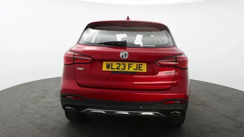 Used MG HS Excite 162 HP (119 kW) 2023 Red SUV