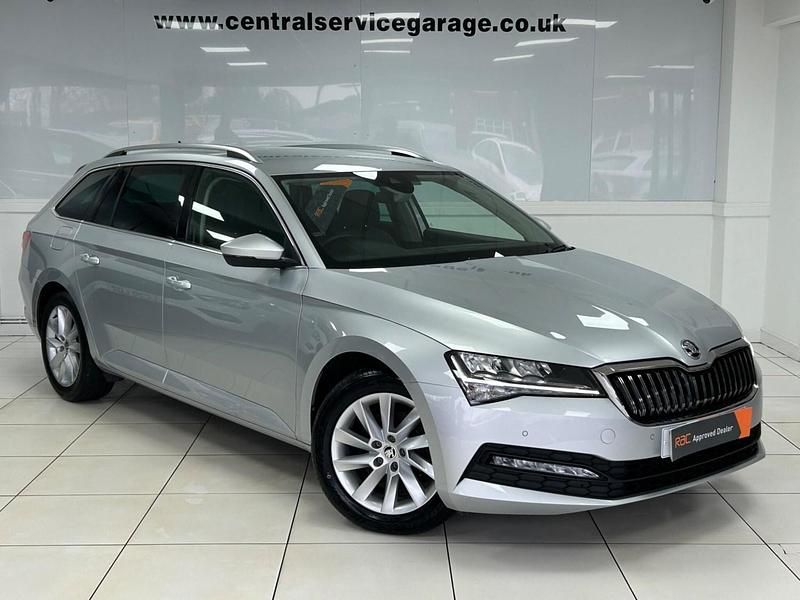 Used Skoda Superb SE Technology 150 HP (110 kW) 2022 Silver Estate