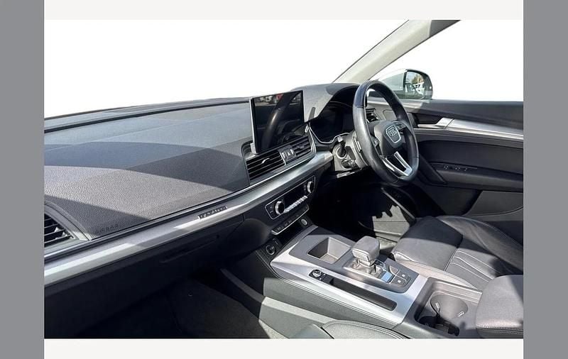 Used Audi Q5 Sport 204 HP (150 kW) 2021 White SUV