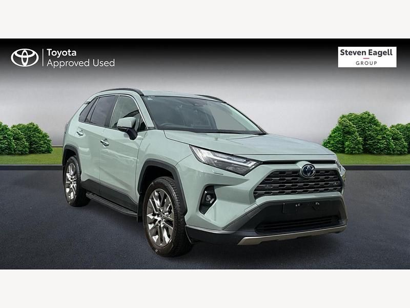 Green Used 2022 Toyota RAV4 Hybrid SUV | £31,325 (A bit pricey) - Image 1/3