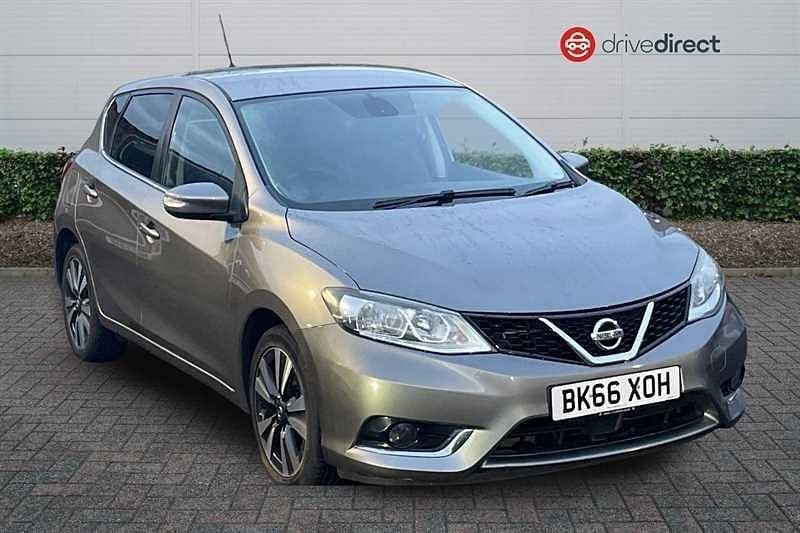 Grey Used 2016 Nissan Pulsar N-Connecta Hatchback | £6,441 (Fair price) - Image 1/4