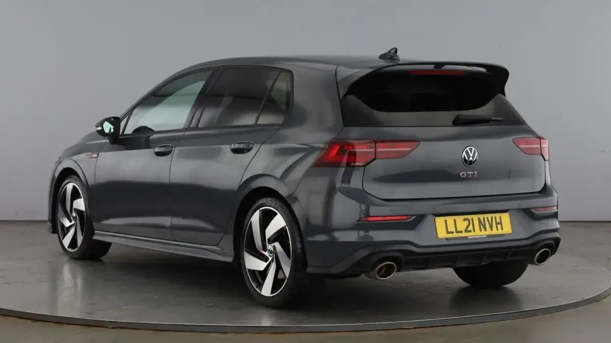 Used VW Golf VII GTI Clubsport 300 HP (220 kW) 2021 Grey Hatchback