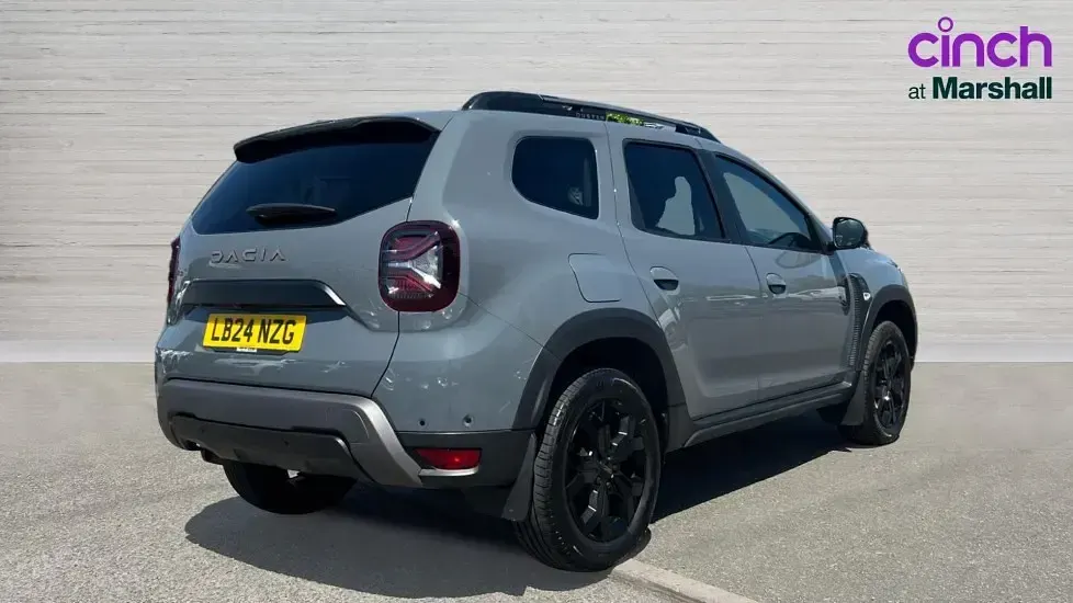 Used Dacia Duster Extreme 148 HP (108 kW) 2024 Grey SUV