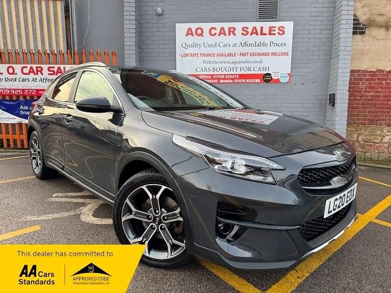 Grey Used 2020 Kia XCeed SUV | £8,990 (Good price) - Image 1/4