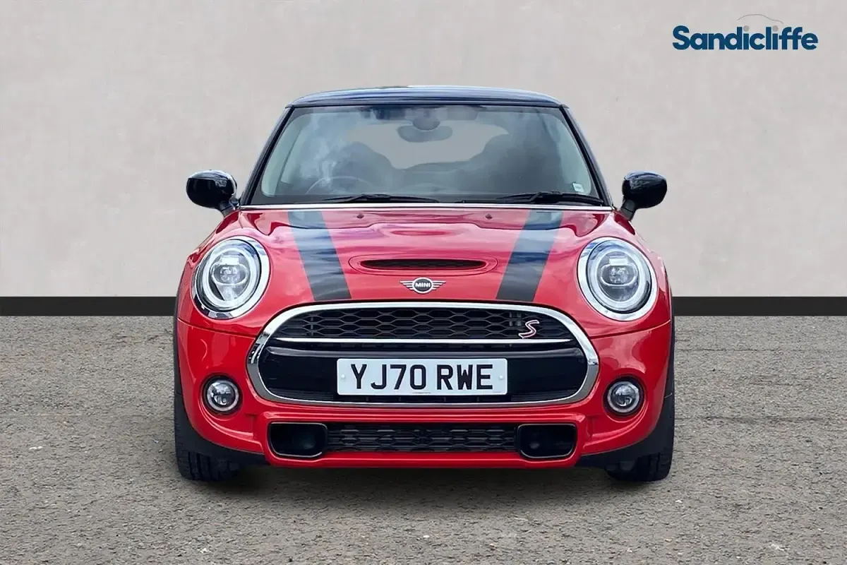 Used Mini Cooper S Exclusive 192 HP (141 kW) 2020 Red Hatchback