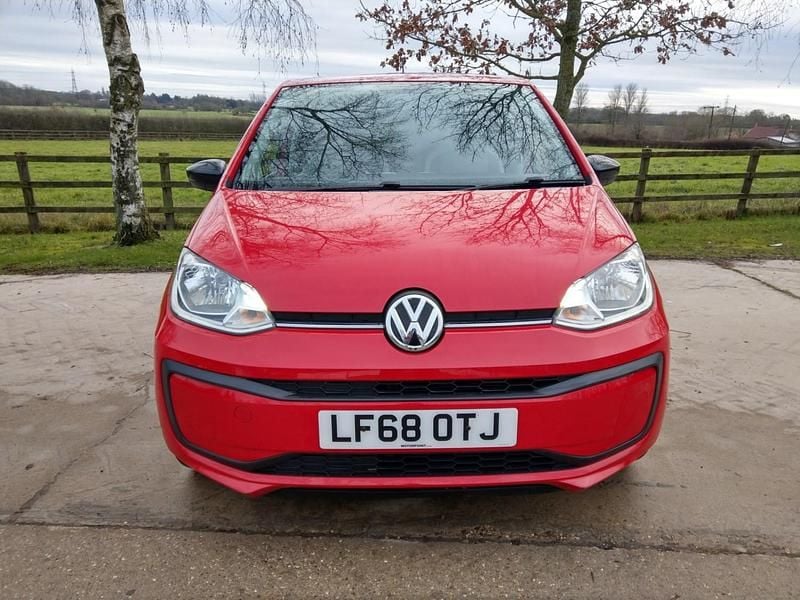 Used VW up! Beats 2018 Red Hatchback