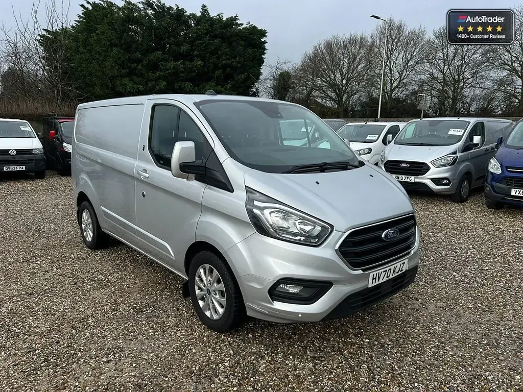 Usado Ford Transit Custom Limited 130 HP (95 kW) 2020 Prateado Van