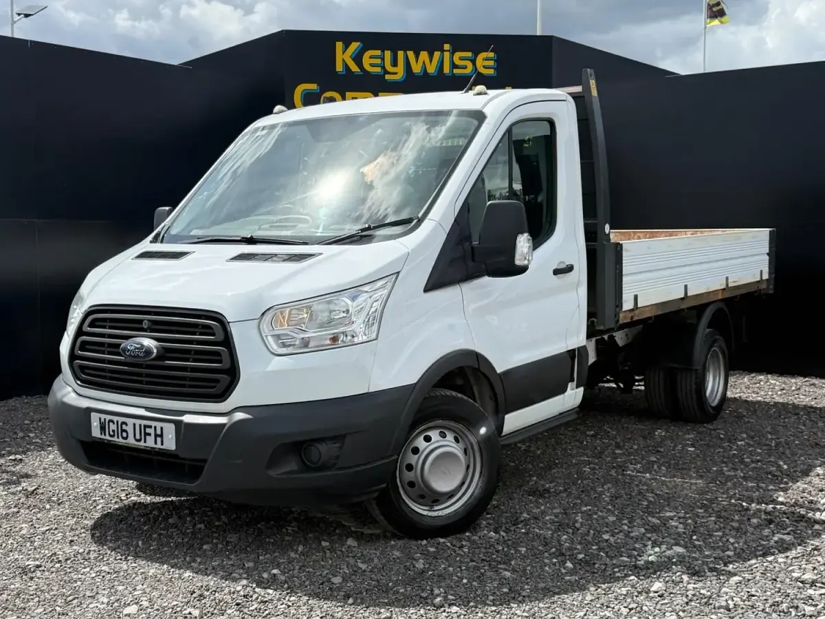 Used Ford Transit 125 HP (91 kW) 2016 White Cabriolet