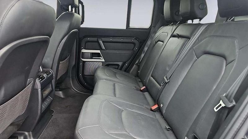 Usado Land Rover Defender 249 HP (183 kW) 2022 Preto SUV