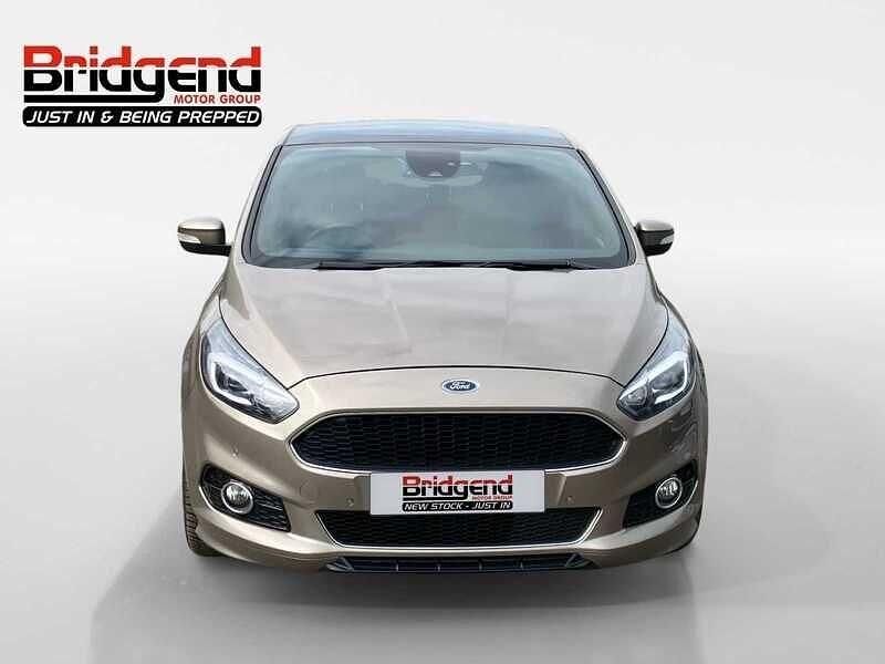 Used Ford S-MAX ST-Line 2019 Silver MPV