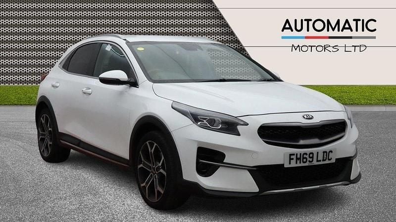White Used 2020 Kia XCeed 3 SUV | £9,490 - Image 1/4