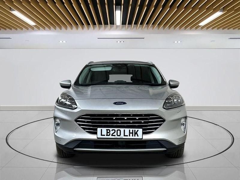 Begagnad Ford Kuga Titanium 2020 Silver SUV