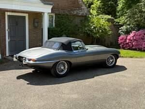 Used Jaguar E-Type 269 HP (197 kW) 1965 Grey Cabriolet