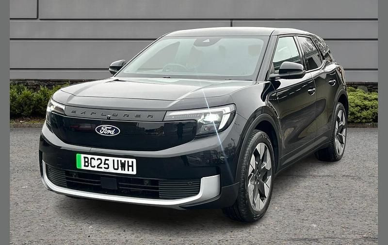 Usado Ford Explorer Premium 250 kW (340 HP) 2025 Preto SUV