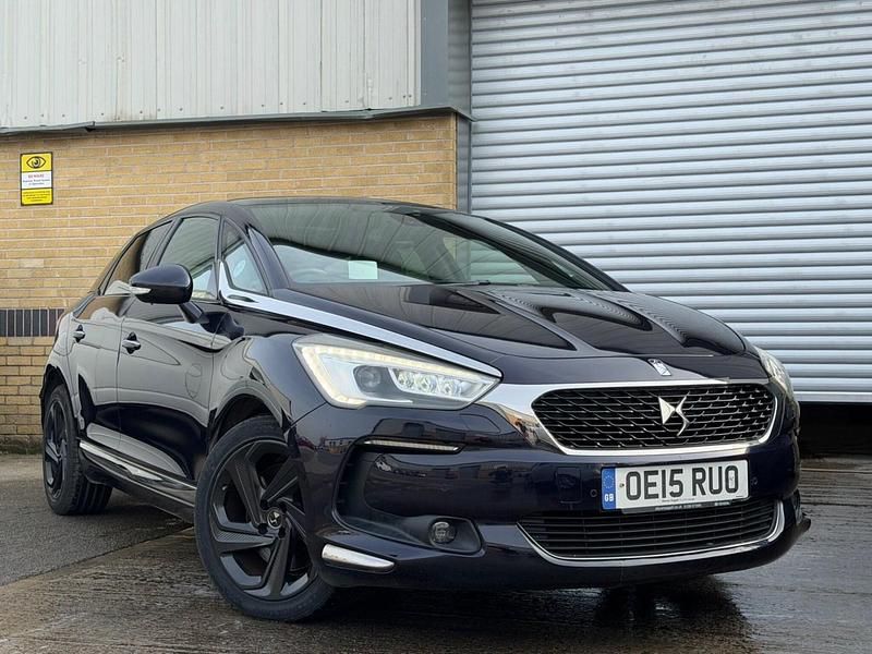 Used DS Automobiles DS5 Prestige 150 HP (110 kW) 2015 Blue Hatchback