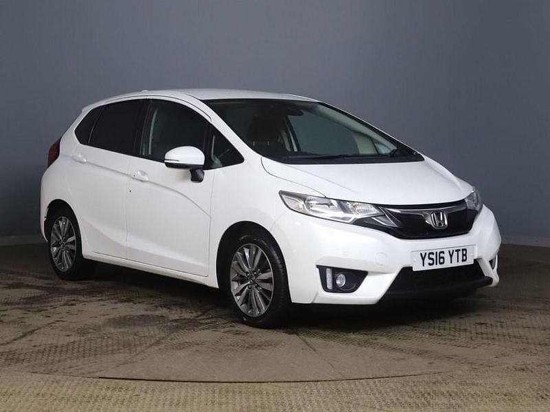 Used Honda Jazz EX 102 HP (75 kW) 2016 White Hatchback