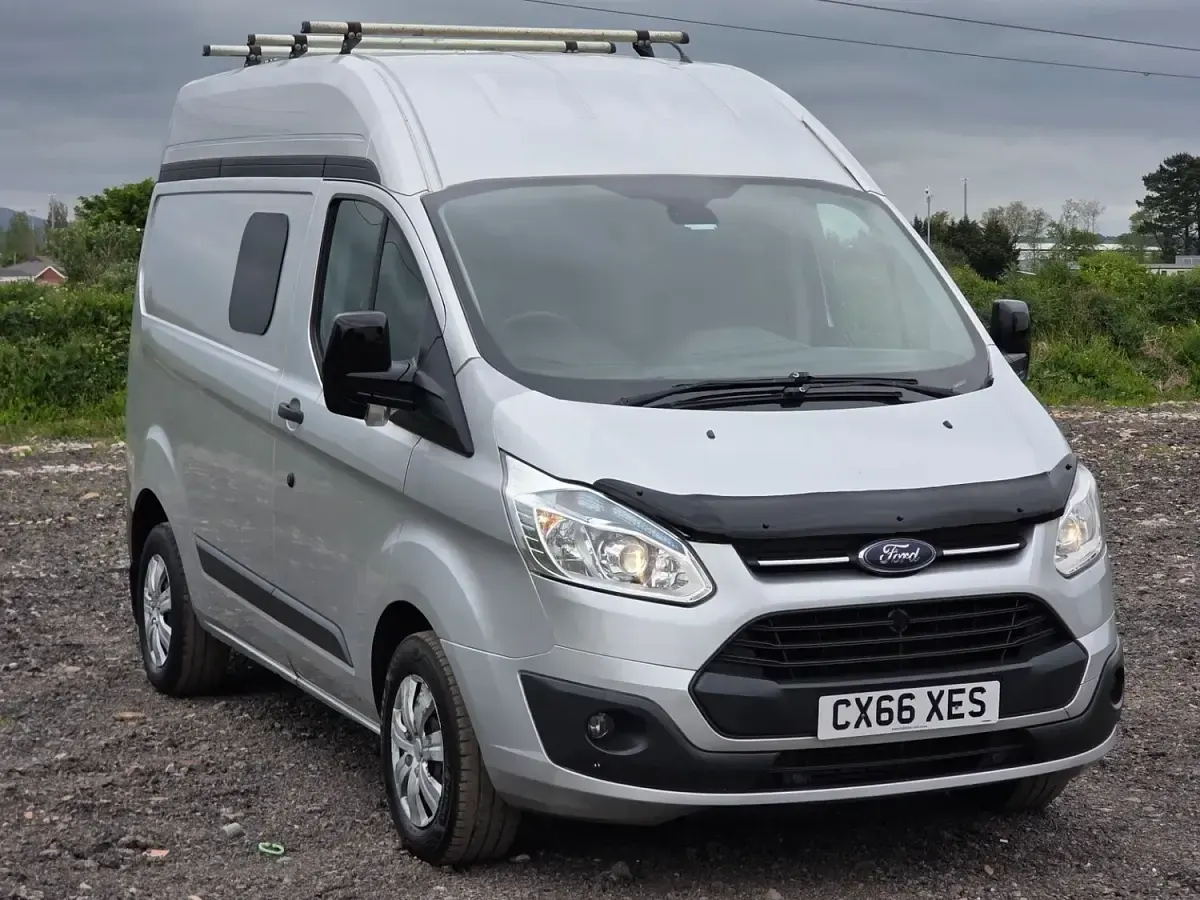 Used Ford Transit Custom Trend 125 HP (91 kW) 2016 Silver Van