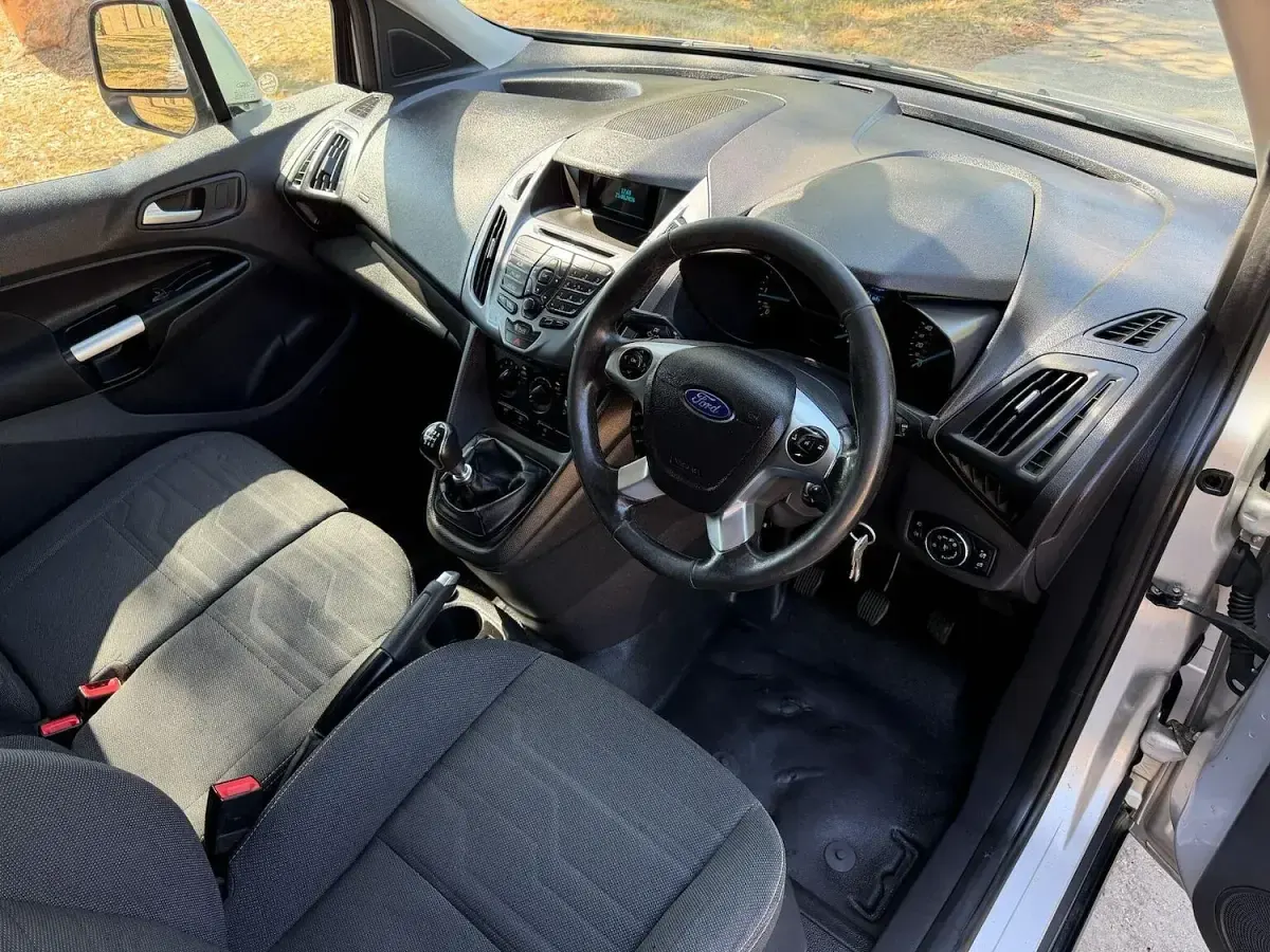 Used Ford Transit Connect Limited 118 HP (86 kW) 2017 Silver MPV