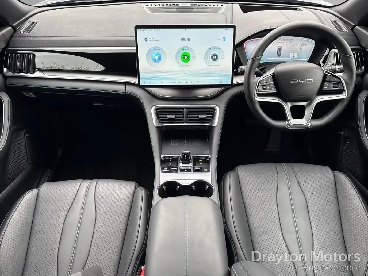 Used BYD Seal U Design 324 HP (238 kW) 2025 Grey SUV