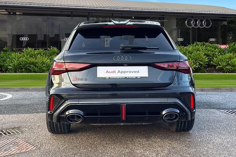Used Audi RS3 Sportback Comfort 400 HP (294 kW) 2025 Black Hatchback