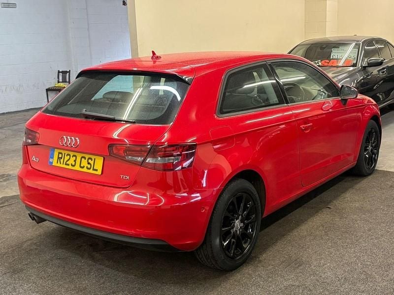 Used Audi A3 Performance 150 HP (110 kW) 2014 Red Hatchback