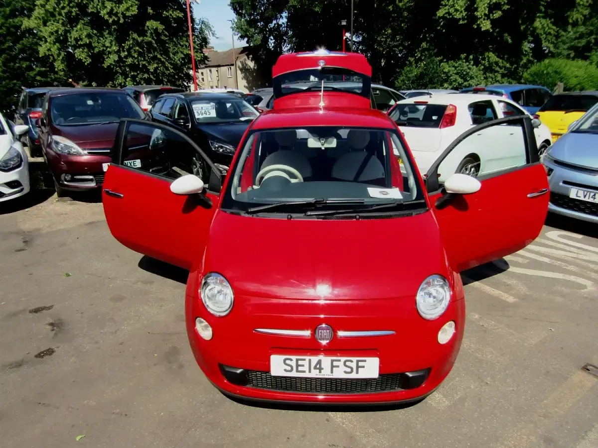 Used Fiat 500 69 HP (50 kW) 2014 Red Hatchback