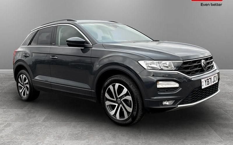 Usado VW T-Roc Active 110 HP (80 kW) 2021 SUV