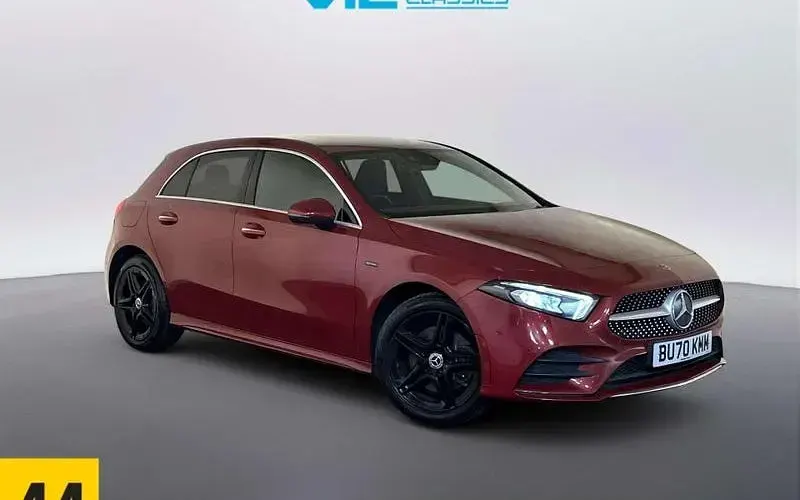 Used Mercedes A250 AMG Line Premium 218 HP (160 kW) 2022 Hatchback