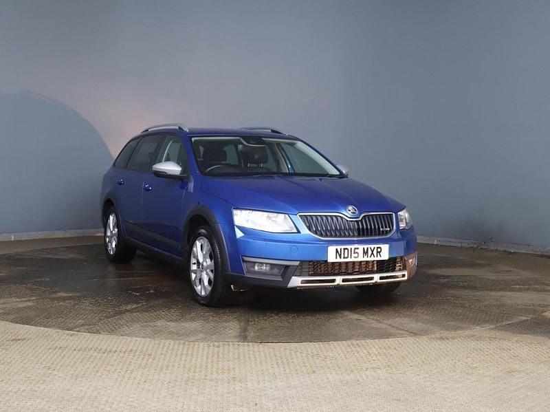 Blue Used 2015 Skoda Octavia Scout 4x4 Estate | £8,725 (Fair price) - Image 1/4