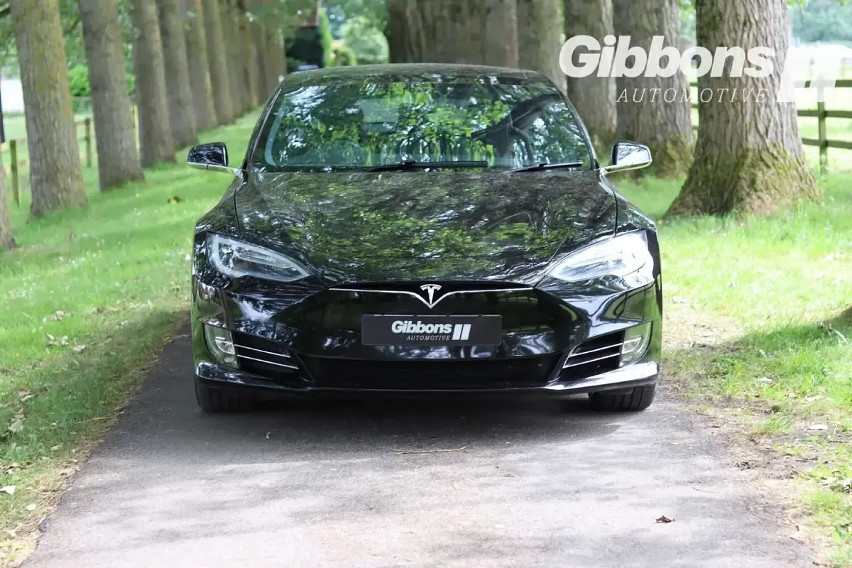 Used Tesla Model S 500 kW (680 HP) 2019 Black Hatchback