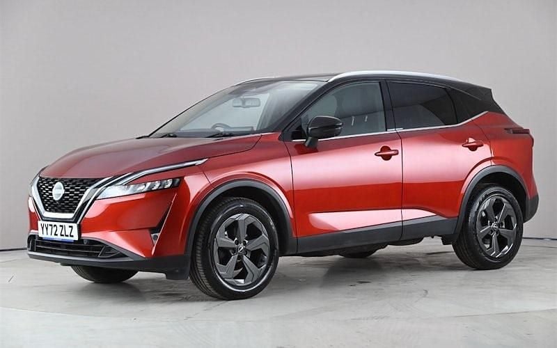 Used Nissan Qashqai N-Connecta 140 HP (102 kW) 2023 Red SUV