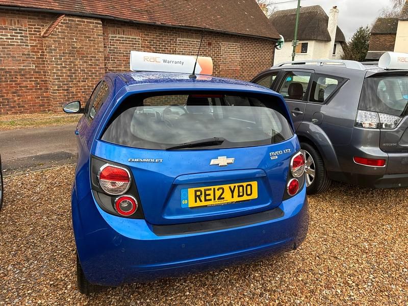 Used Chevrolet Aveo LTZ 95 HP (69 kW) 2012 Blue Hatchback