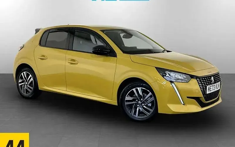 Gebraucht Peugeot 208 Allure+ 102 PS (75 kW) 2023 Kleinwagen