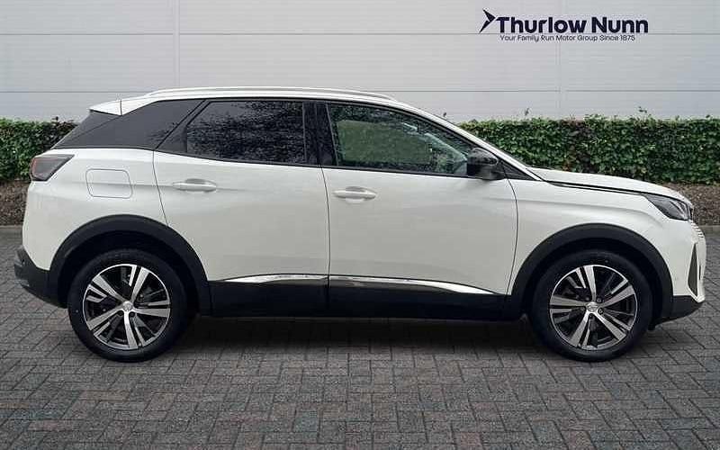 Used Peugeot 3008 Allure Premium 131 HP (96 kW) 2022 White SUV