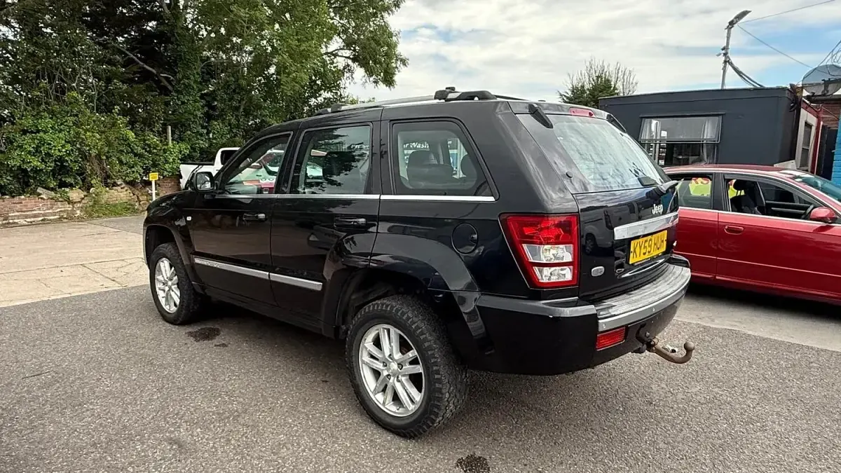 Used Jeep Grand Cherokee Overland 218 HP (160 kW) 2009 Black SUV